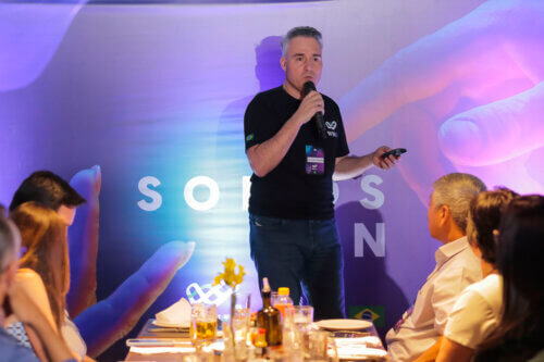 Presidente da Sempre AgTech Fernando Presotto apresentando o lançamento da marca WIN